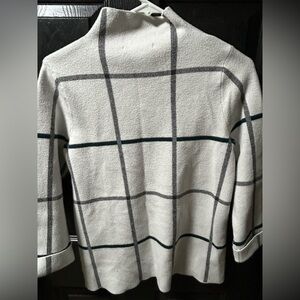 Tahari Black and White Knit Sweater